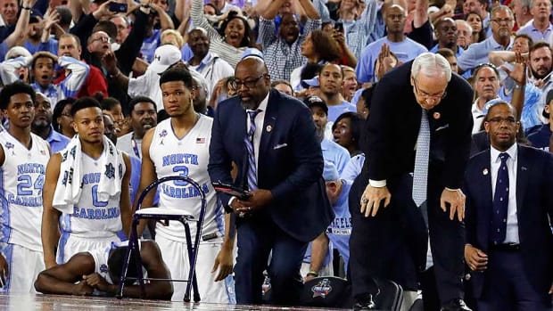 unc-loses-title-game-960.jpg